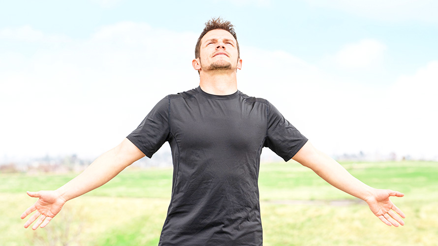 【整骨院で教わった】腹式呼吸のやり方と効果｜脳に酸素を送って心身を整える方法